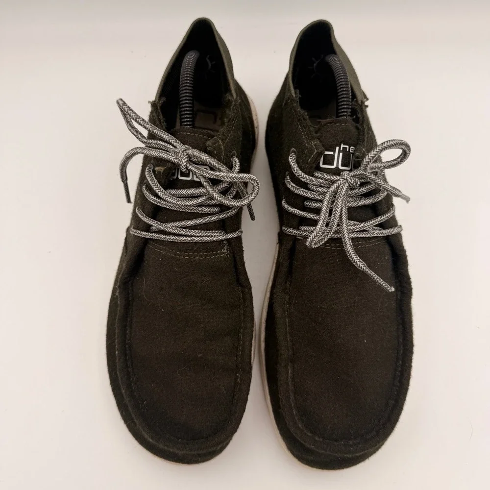 Hey Dude Shoes excellent pre